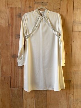 Alvina Women’s Size 40 Off White Sheath Dress Sleeves Bedazzled #3724